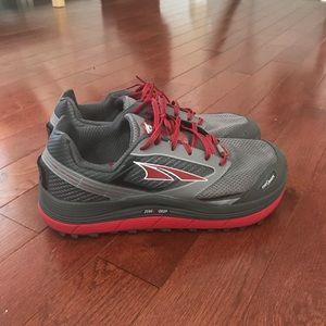 Altra Olympus 2.5 high cushion